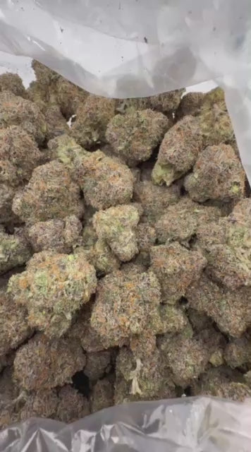 Strawberry Z THCA flower